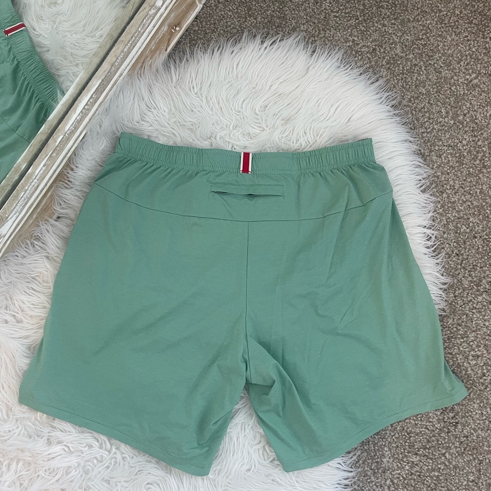 Tracksmith Green Athletic Shorts - Picture 4 of 4